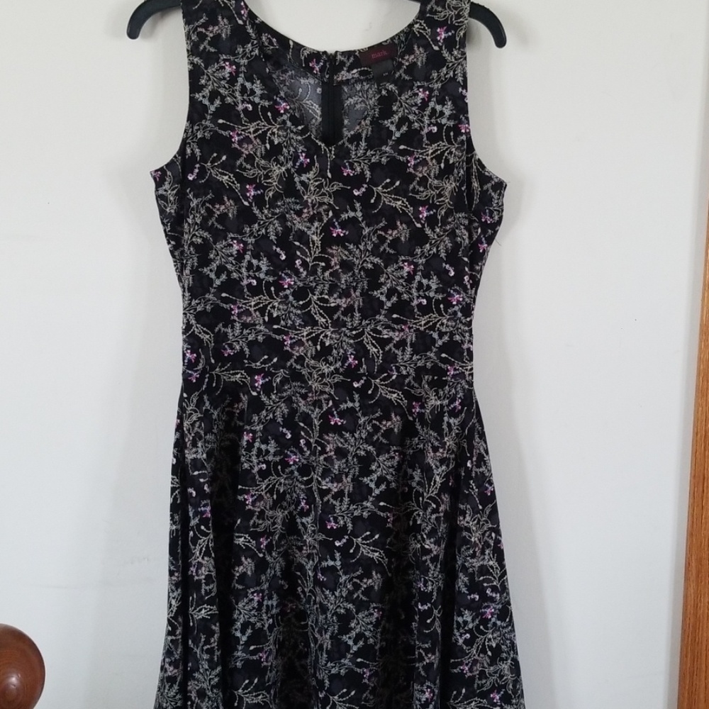 Black Floral Print Dress - Picture 1 of 4